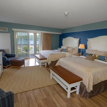Watkins Glen Harbor Hotel Bagian luar foto