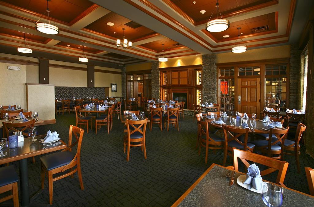 Watkins Glen Harbor Hotel Restoran foto